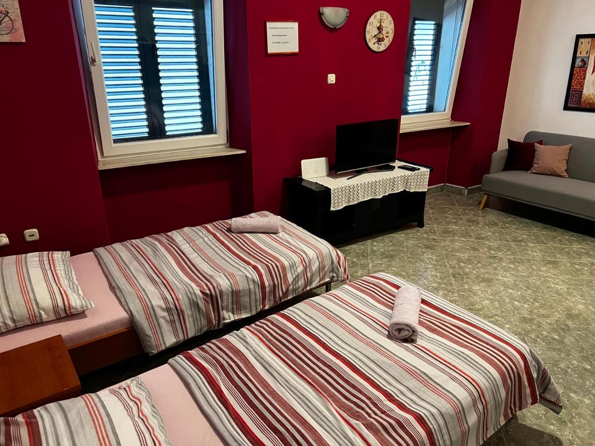 Epicenter Apartments Split Bagian luar foto
