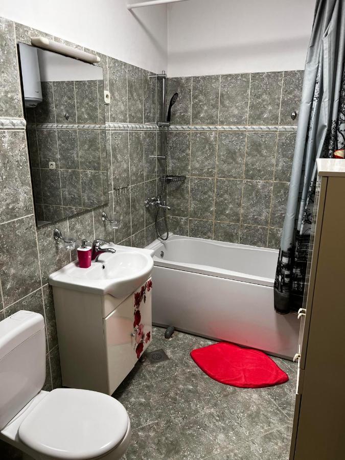 Epicenter Apartments Split Bagian luar foto